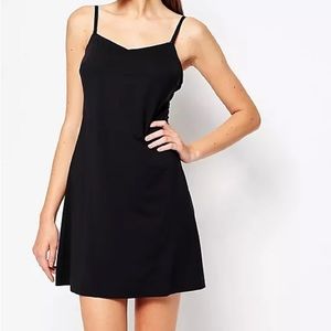 MUST GO / OBO: Spanx low back slip in black size large NWT